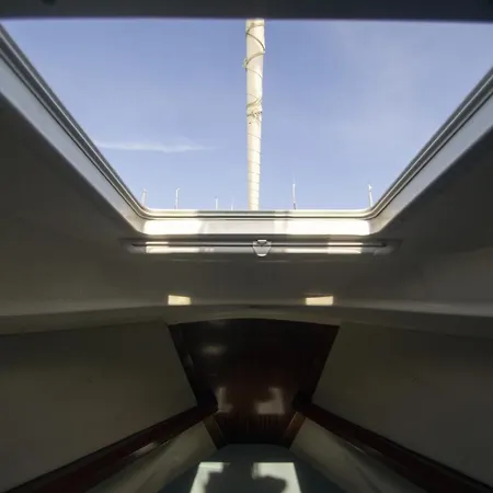 Úszó hotel On A Sailing Boat In Valencia