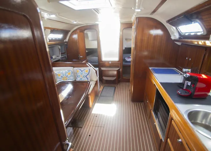 On A Sailing Boat In بوتيل *